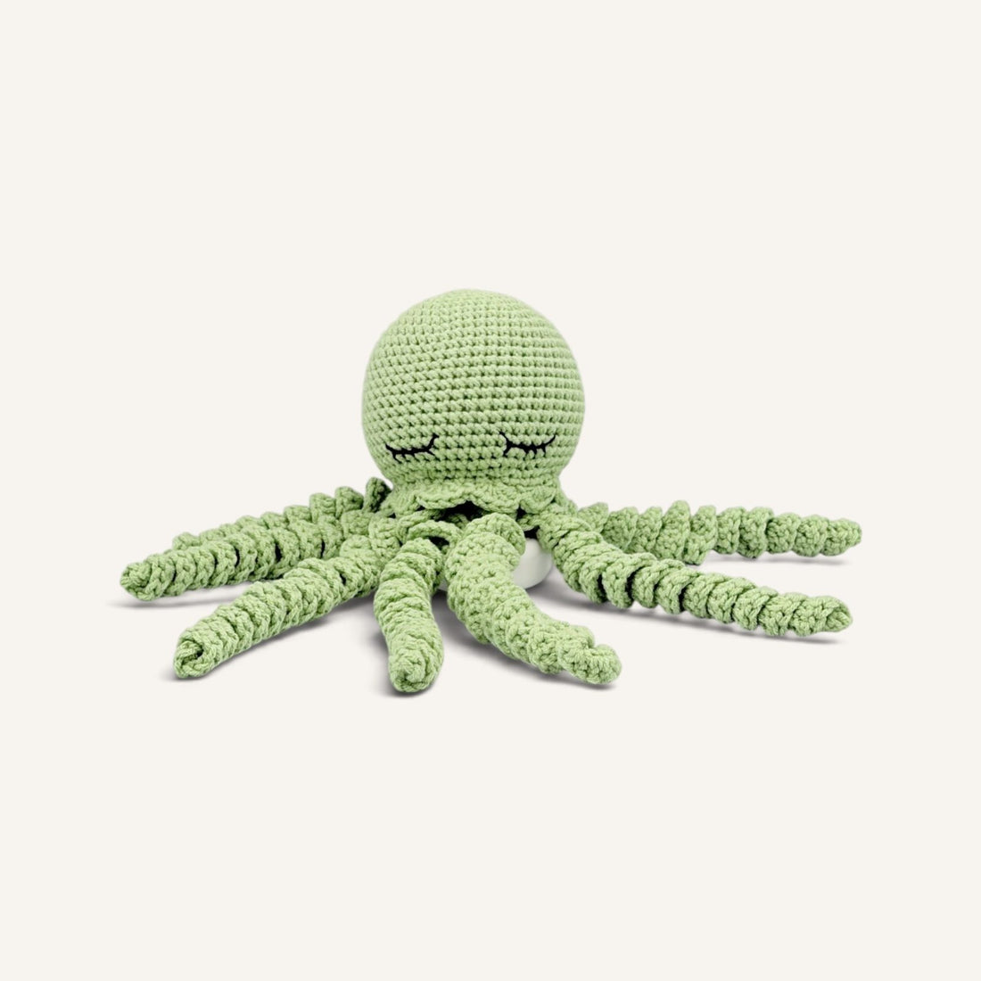 Tenta vert sauge, la pieuvre Kwaii crochetée à la main
