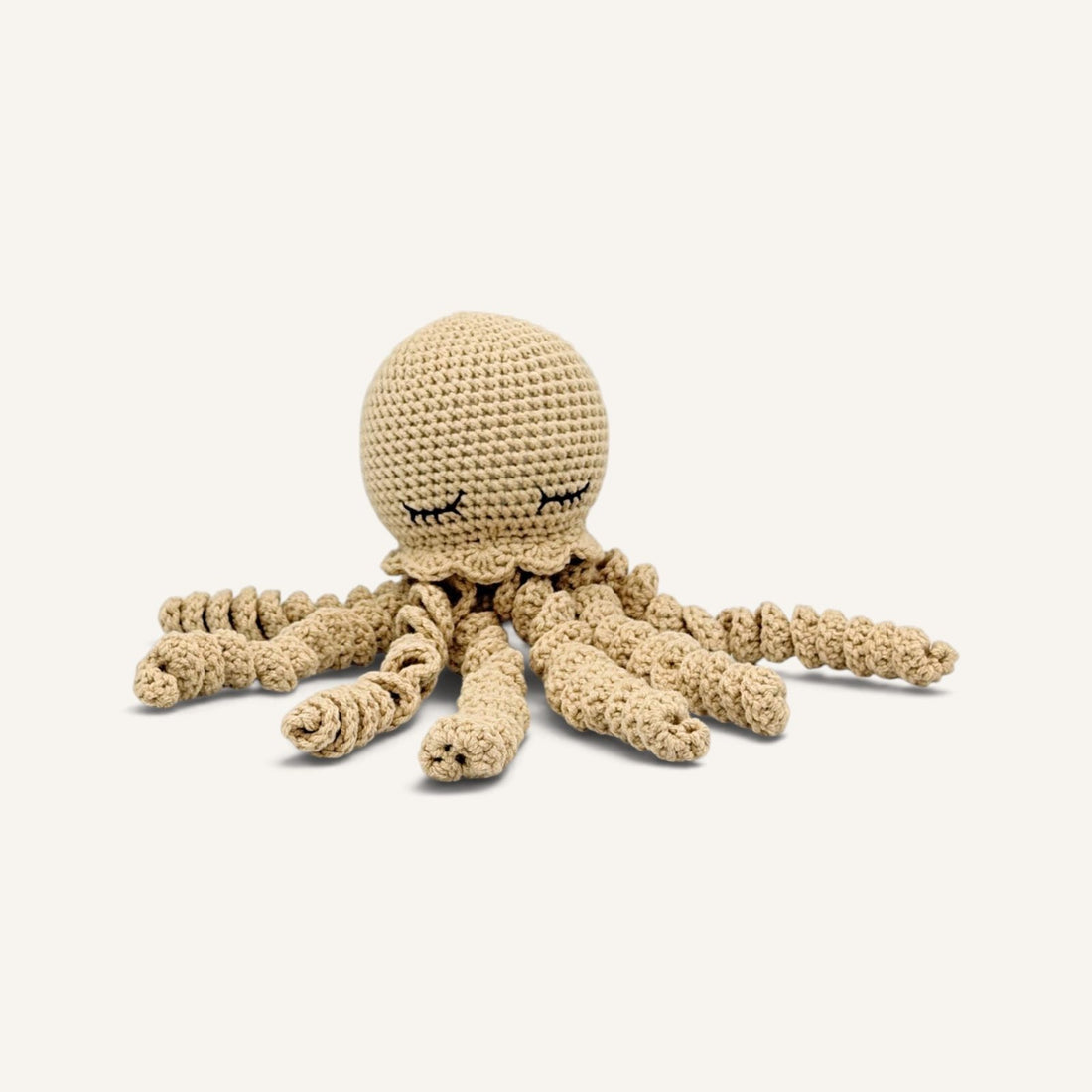 Tenta sable, la pieuvre Kwaii crochetée à la main
